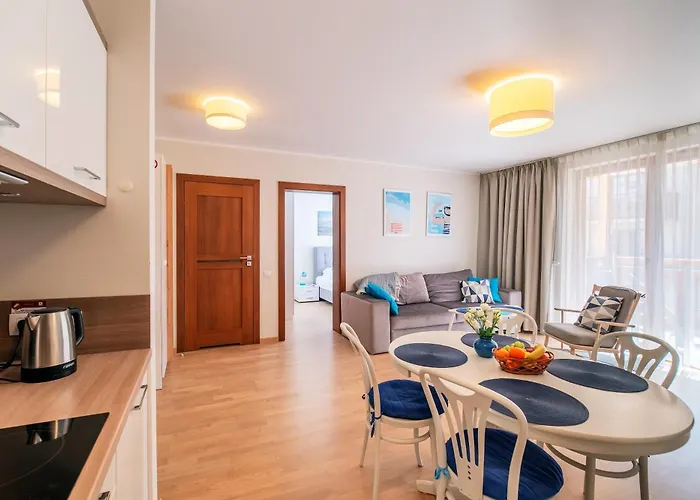 Flores 2 Park Rodzinna Lägenhet *